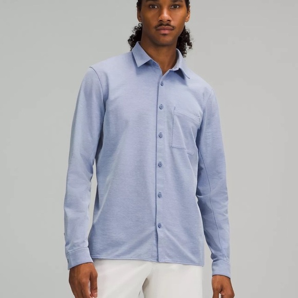 Lululemon Commission Button Down Shirt W/Zippered Pocket—Like New—Casual—M - Picture 1 of 12